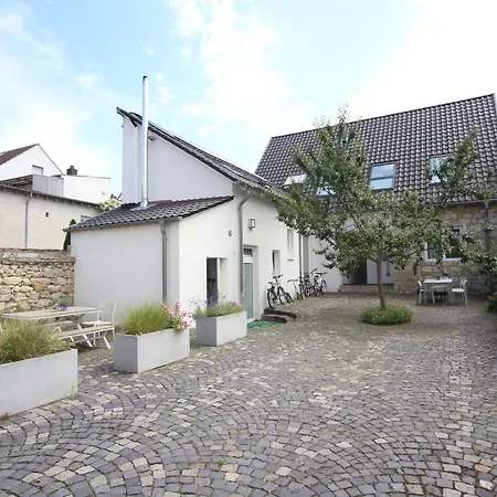 Hofhaus Mit Riesengarten - Gemuetliches Haeuschen Im Kern Des Schoensten Mainzer Stadtteils Finthen Holiday home *